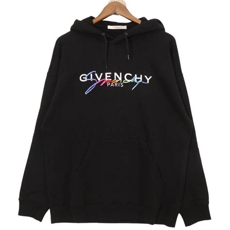 givenchy bmj03d30af